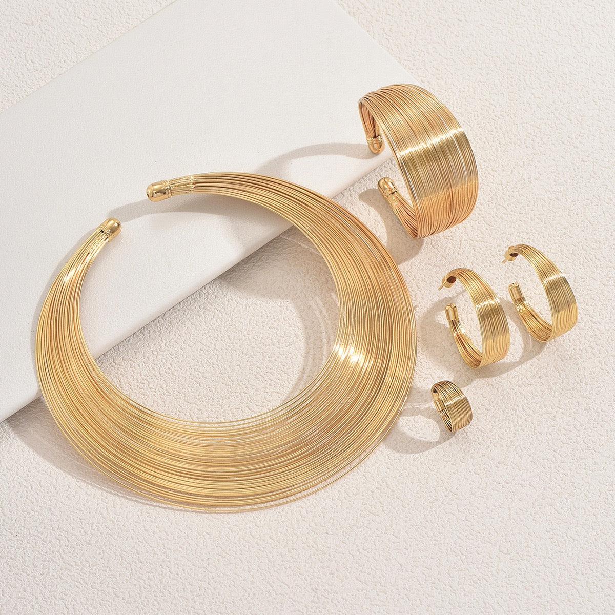 Wire Wrap 4-Piece Collar Set